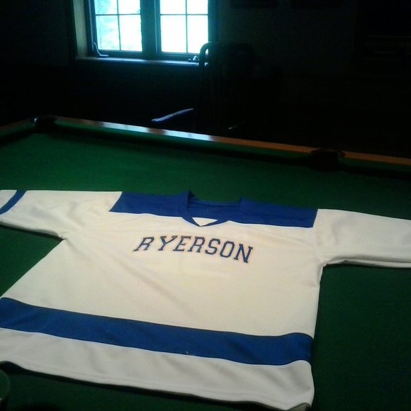 Ryerson hockey jerseys - Picture 2 of 5